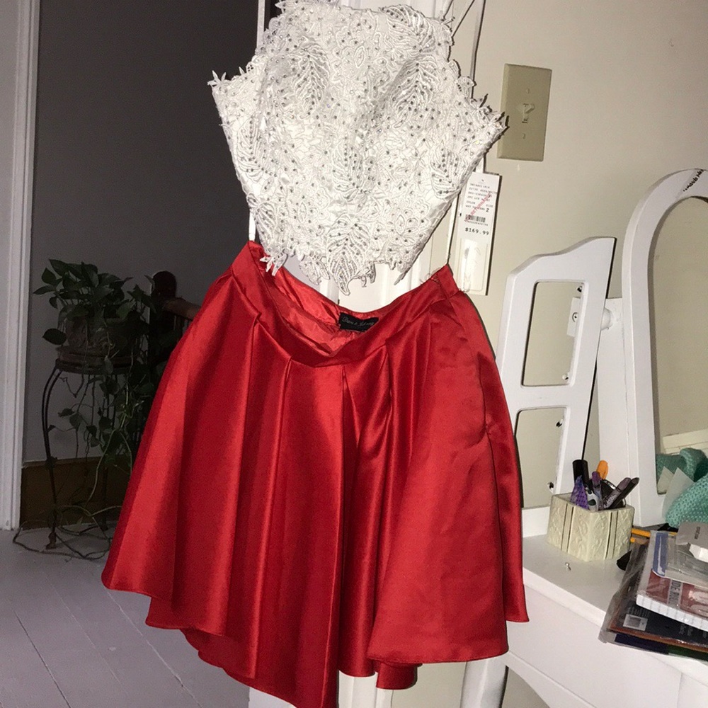 Two piece homecoming/ prom dress //WITH TAGS!